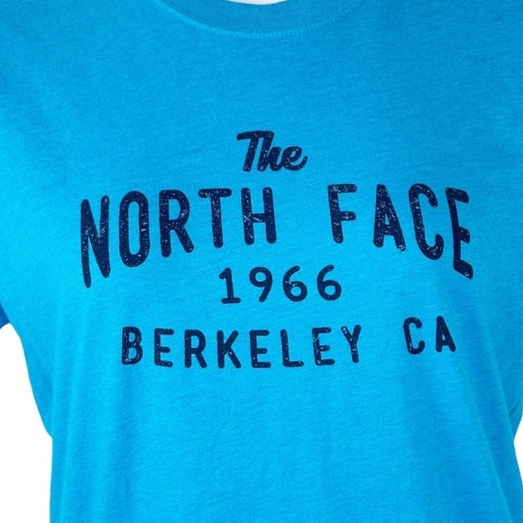 The North Face Blue Crew Neck T-Shirt - Picture 4 of 7